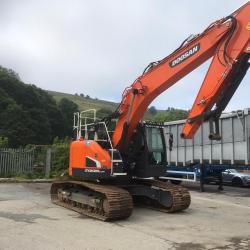 DOOSAN DX235 LCR