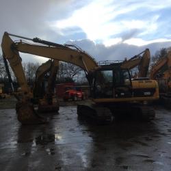 CATERPILLAR 320DL